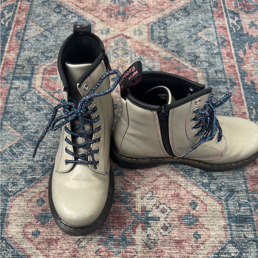 Girls Dr. Martens Size 3 NEW